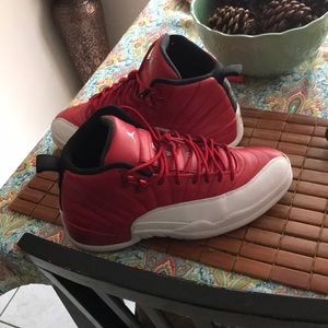 Gym red 12s